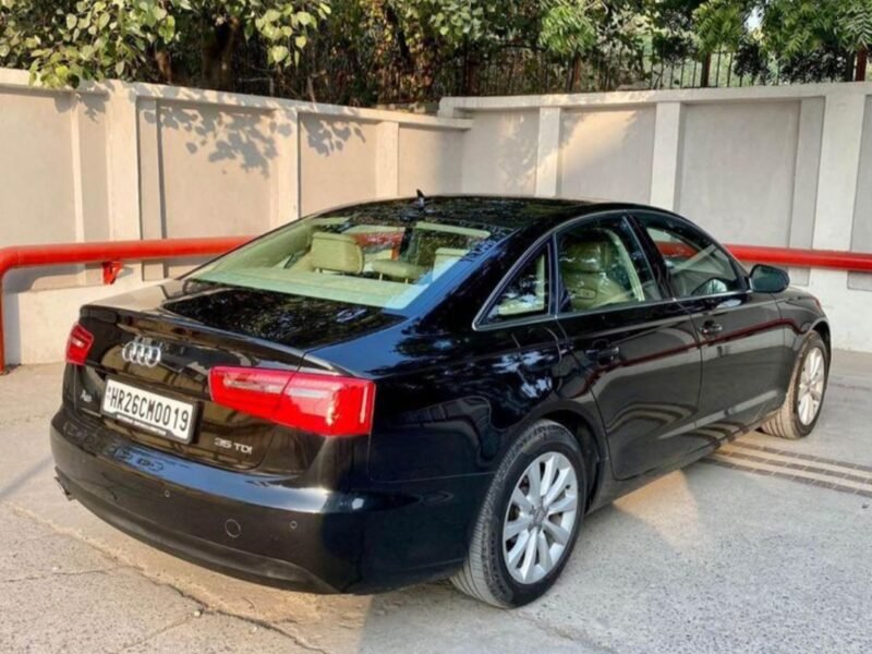 AUDI A6 Black 2.0CC For Sale in New Delhi