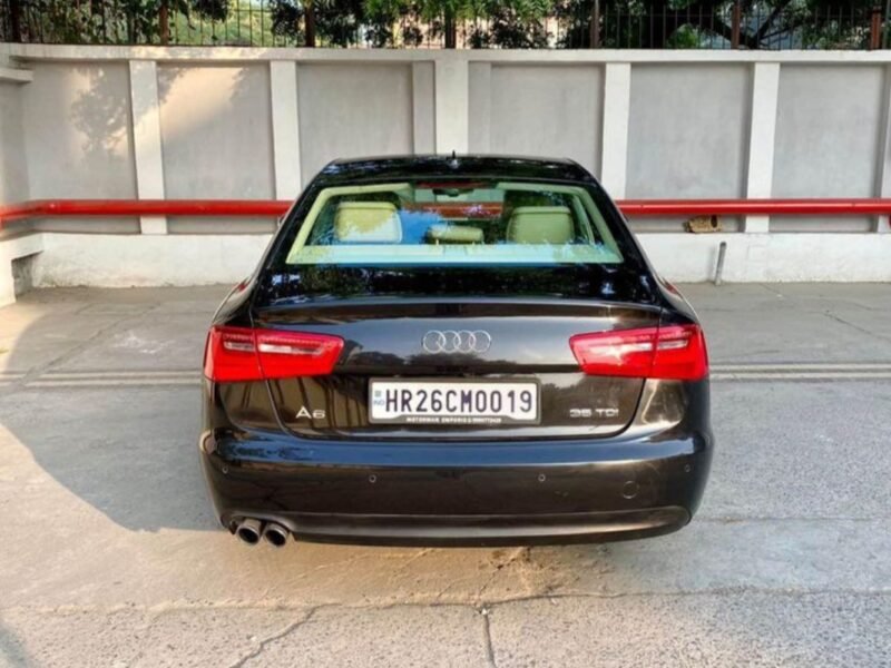 AUDI A6 Black 2.0CC For Sale in New Delhi