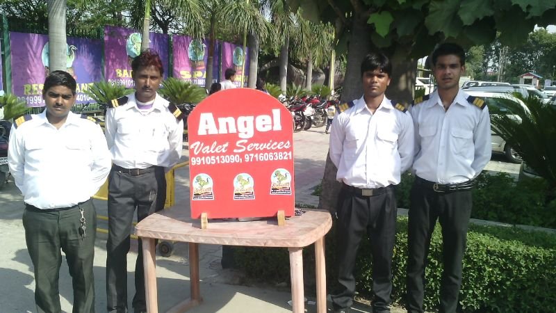 Hire Valet Parking Service in Delhi NCR | Angel Valet Parking Service