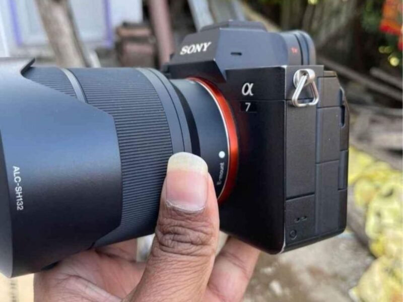 Pre-Owned Sony Camera Kit for Sale in Delhi with Lenses, Accessories, and More